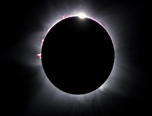 Solar Eclipse from Western Australia
Image Credit & Copyright: Gwenaël Blanck